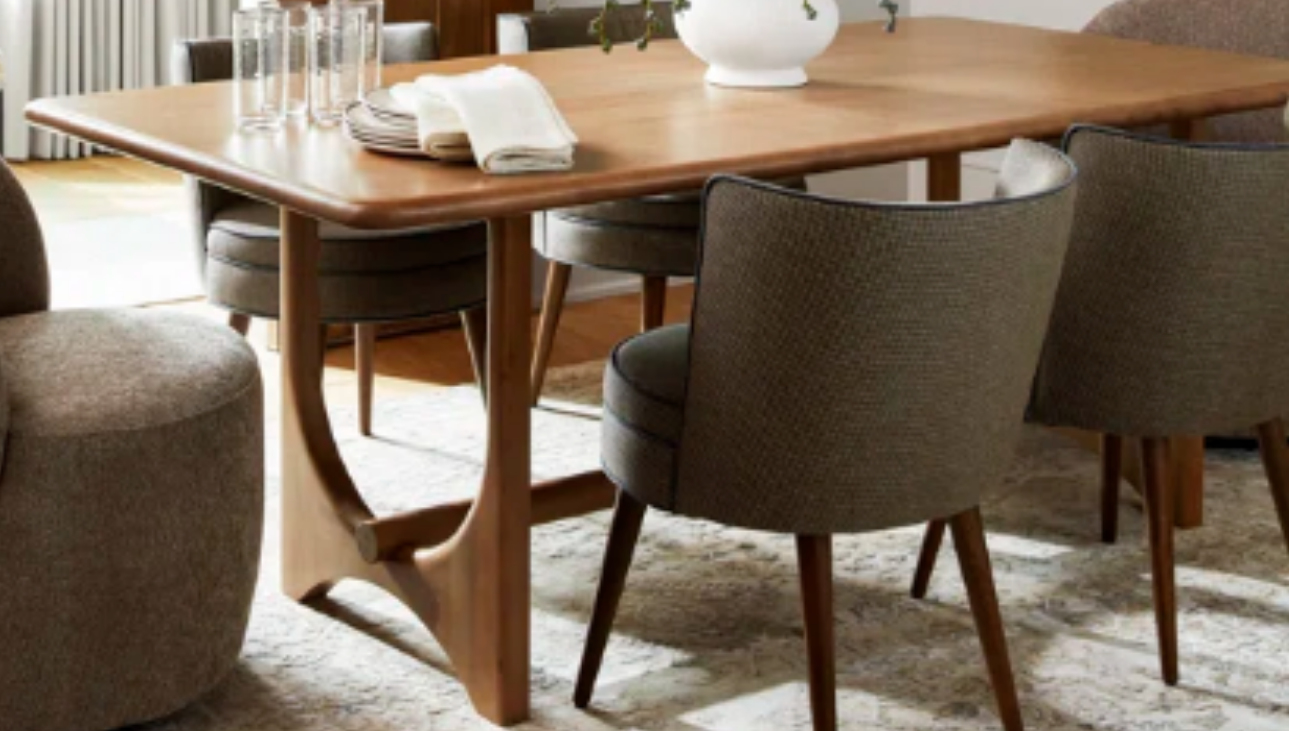 The Cannon Beach Table